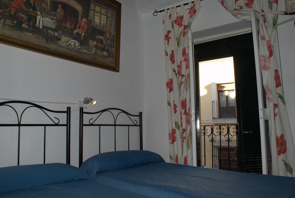 Pension Santa Maria La Blanca Sevilla Exteriér fotografie