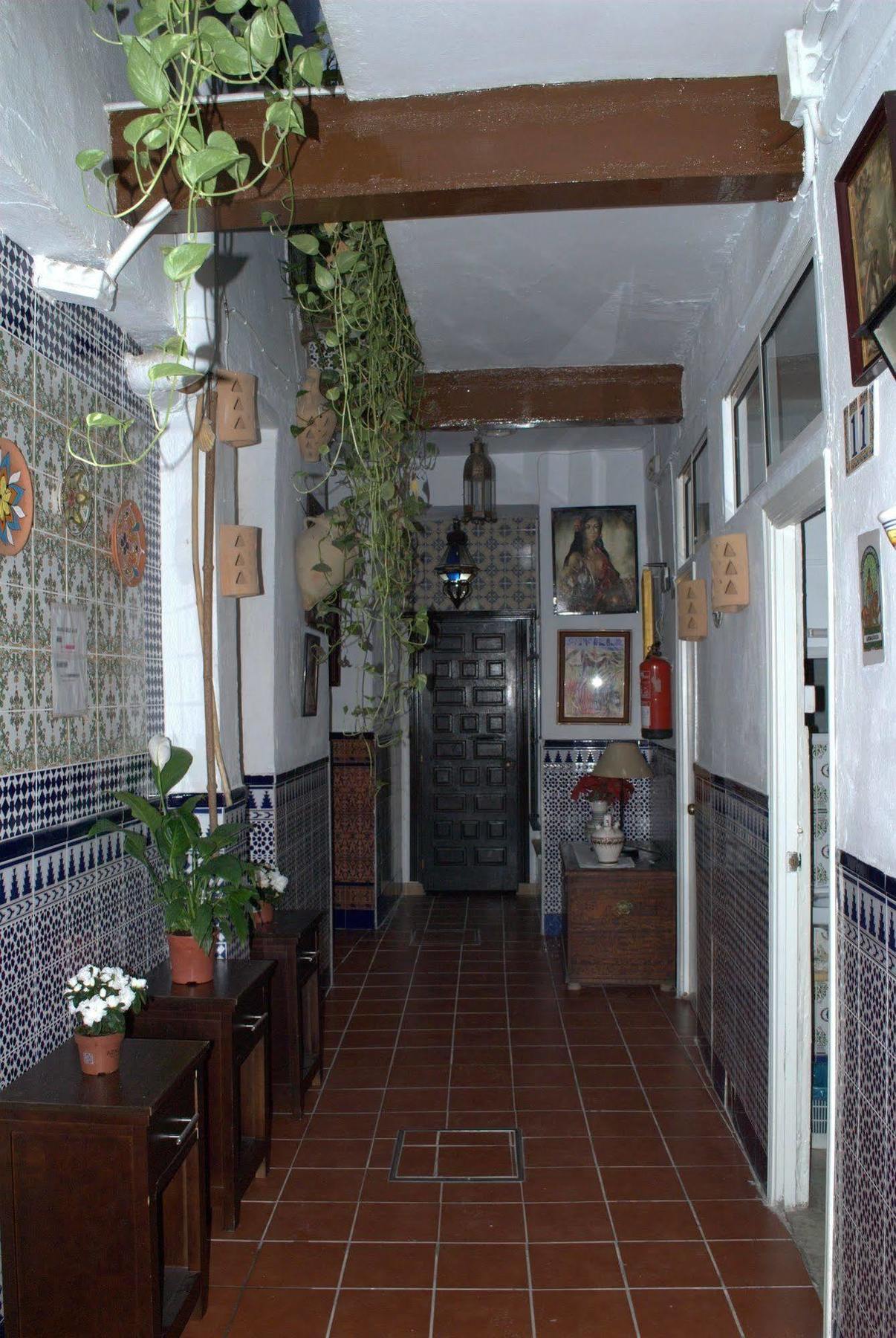 Pension Santa Maria La Blanca Sevilla Exteriér fotografie