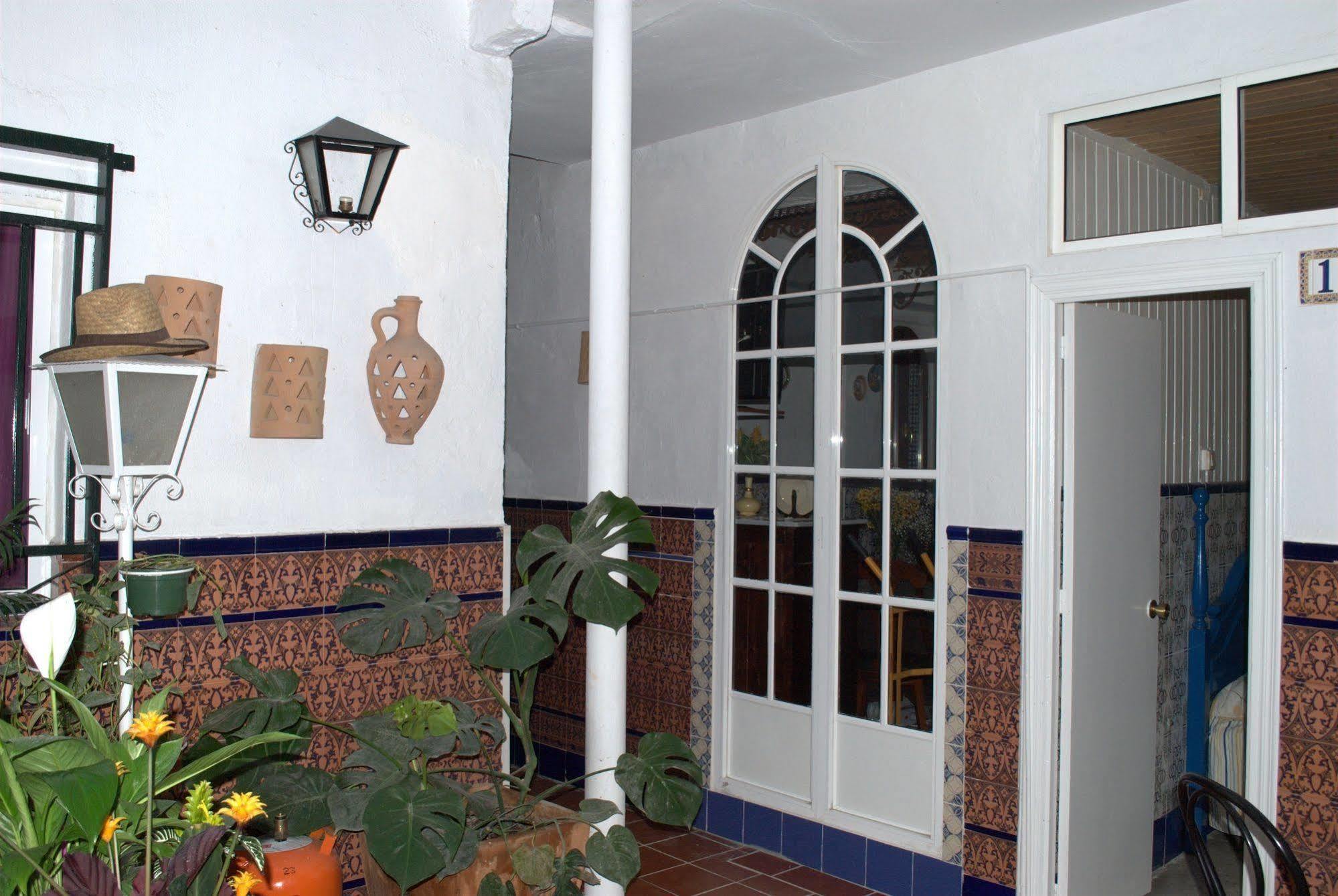 Pension Santa Maria La Blanca Sevilla Exteriér fotografie